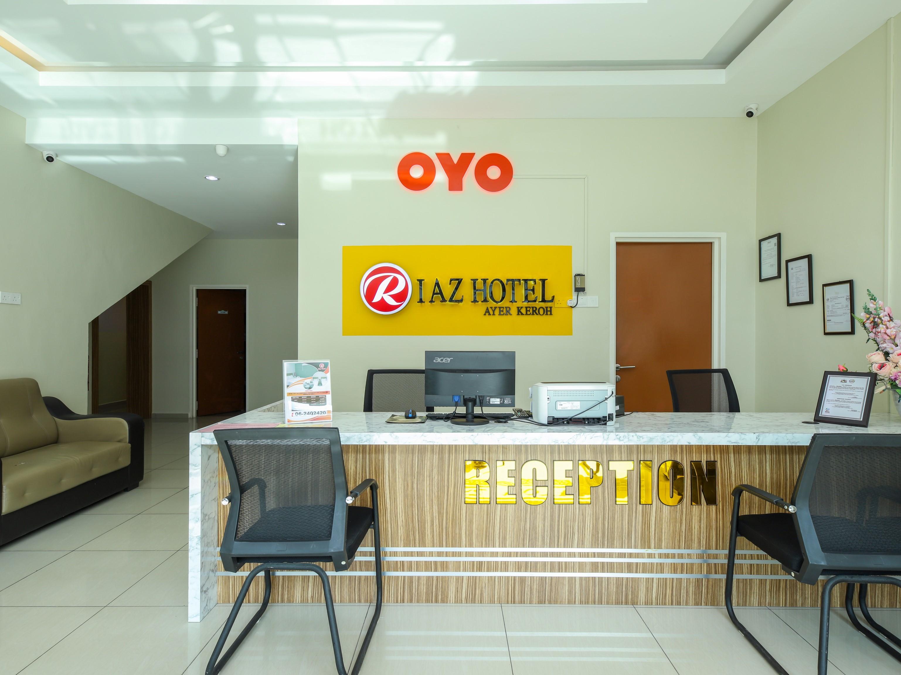 Oyo 89839 リアズ ホテル Malacca エクステリア 写真