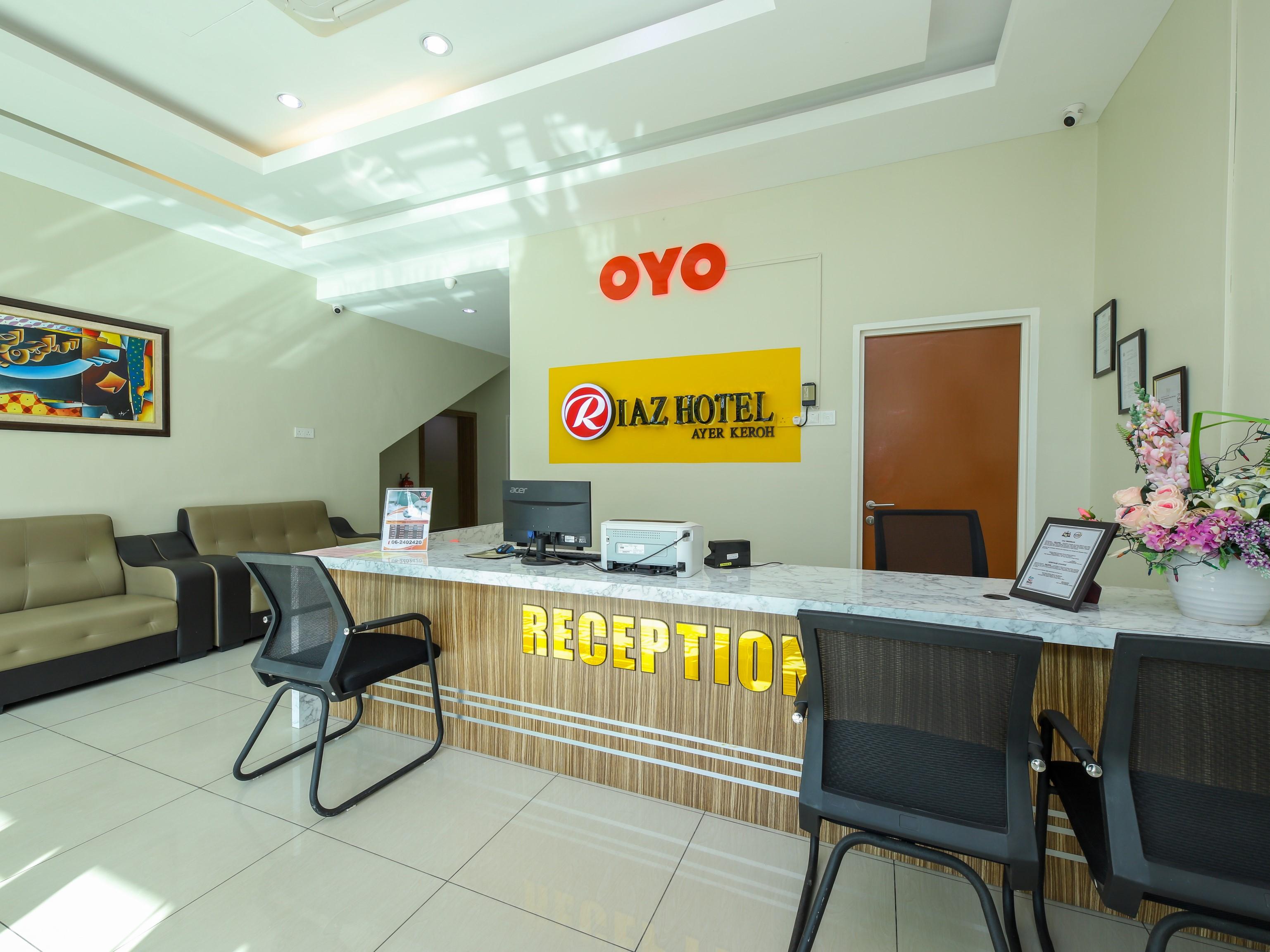 Oyo 89839 リアズ ホテル Malacca エクステリア 写真